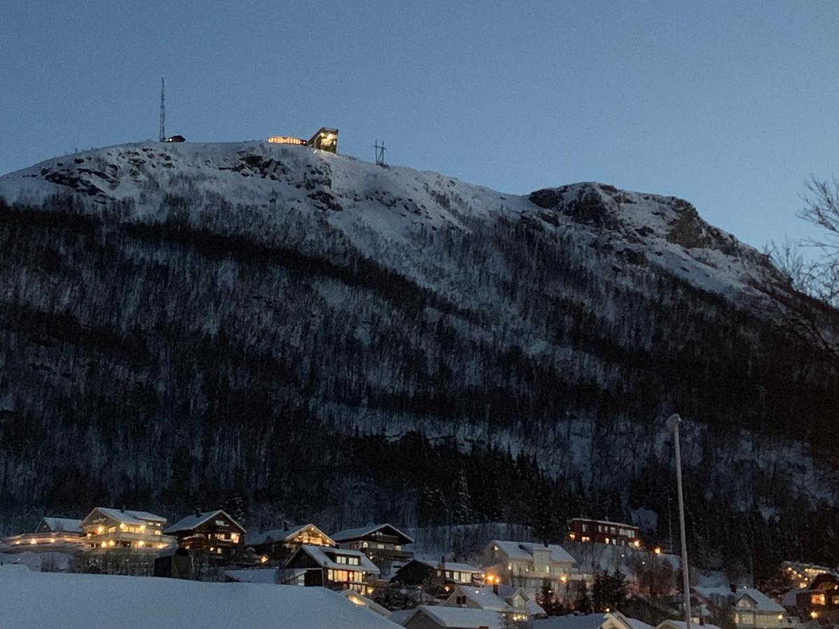 Five Apartments Tromsø Zewnętrze zdjęcie